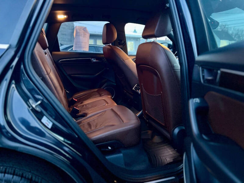 2016 Audi Q5 2.0T quattro Premium Plus