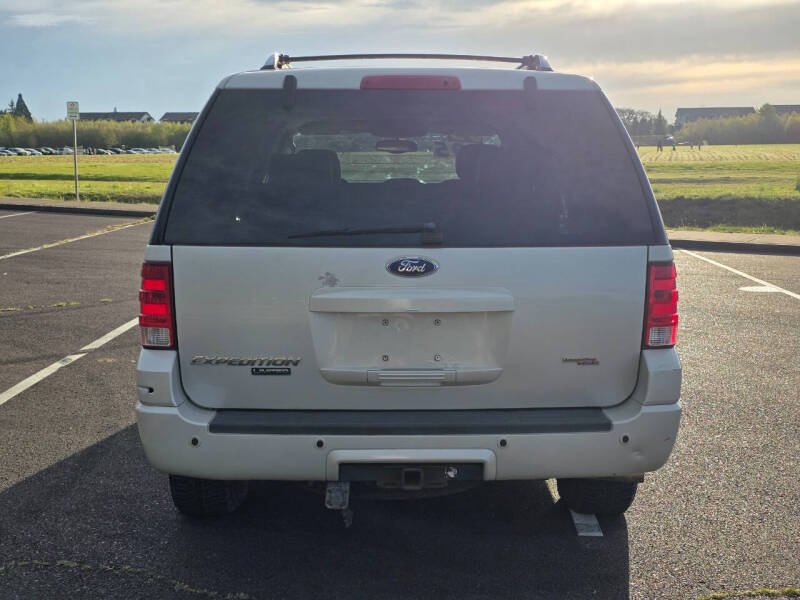 2005 Ford Expedition Limited