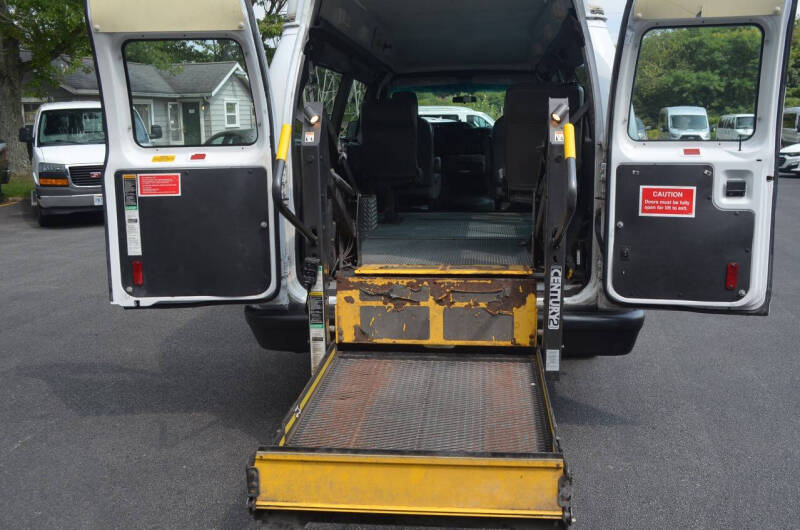 2009 Ford E-Series E-250