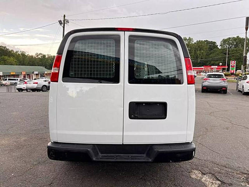 2020 Chevrolet Express 2500