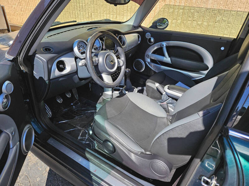 2005 MINI Cooper S