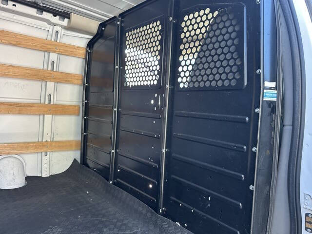 2020 GMC Savana 2500