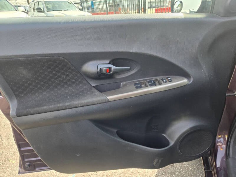 2013 Scion xD