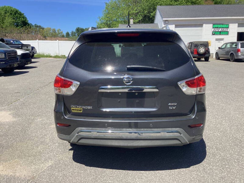2014 Nissan Pathfinder S