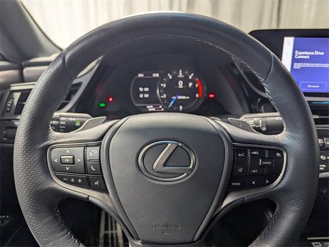 2023 Lexus ES 350 F SPORT Handling