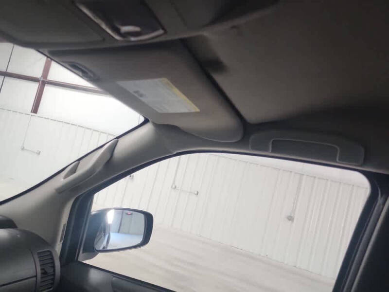 2017 Nissan Frontier SV