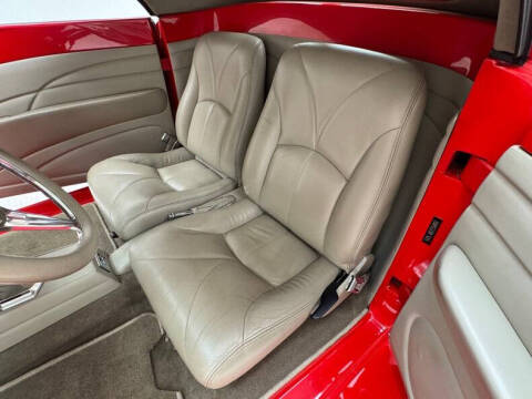 1939 Ford Deluxe