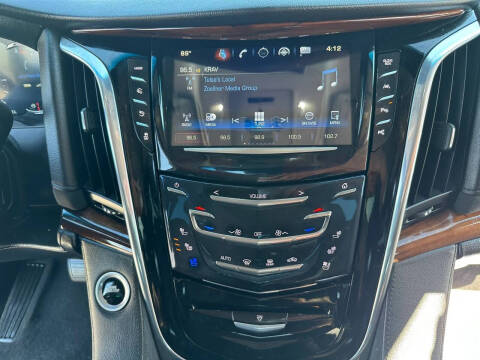 2017 Cadillac Escalade Premium Luxury