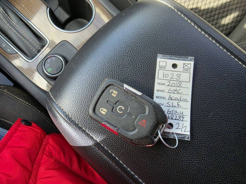 2018 GMC Acadia SLE-1