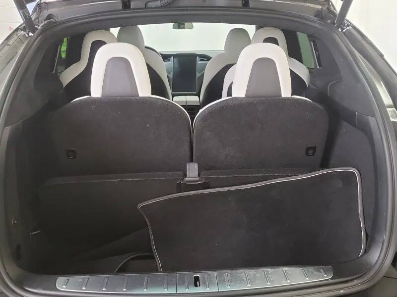 2021 Tesla Model X Performance