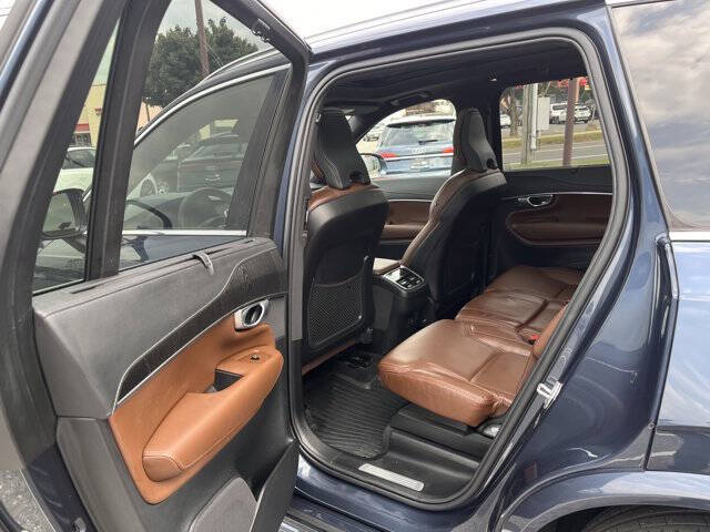 2024 Volvo XC90 B6 Ultimate Bright Theme 7P