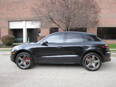 2016 Porsche Macan Turbo