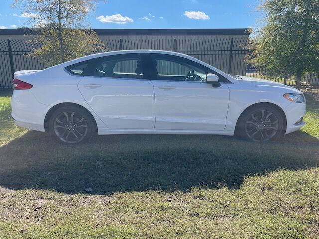 2018 Ford Fusion SE