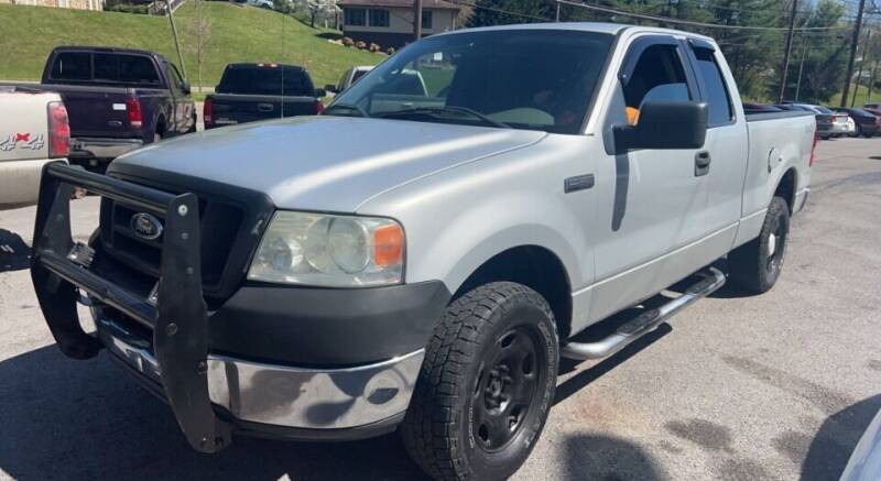 2005 Ford F-150 for sale at North Knox Auto LLC in Knoxville TN
