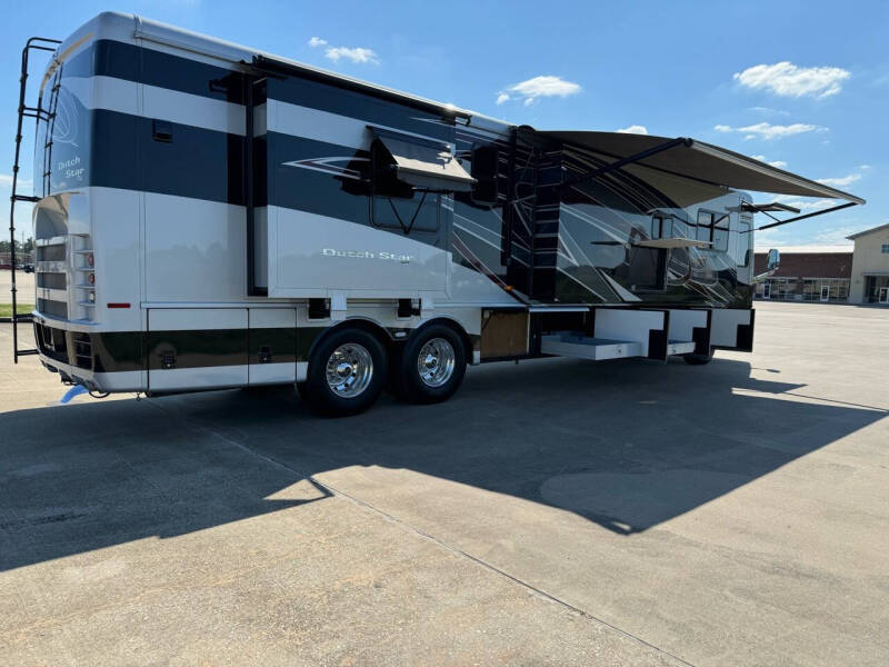 2012 Newmar Dutchstar 4354 ,  450hp, King Bed