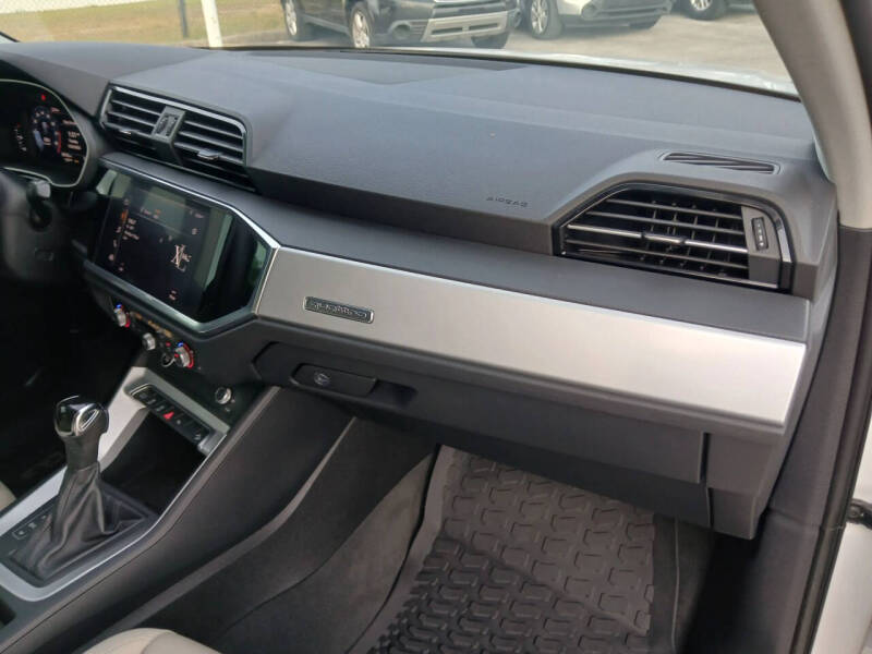 2021 Audi Q3 quattro S line Premium 45 TFSI