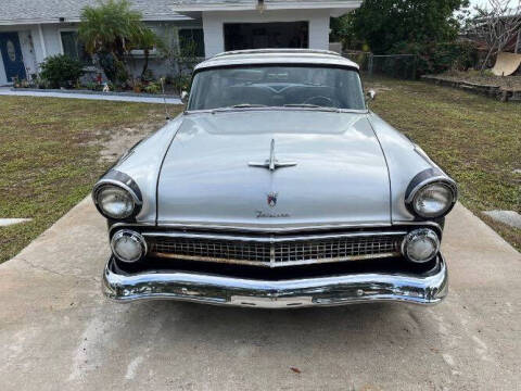1955 Ford Crown Victoria