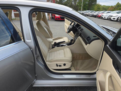 2014 Volkswagen Passat 2.0L TDI SEL Premium