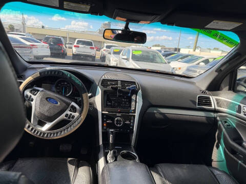 2014 Ford Explorer Sport