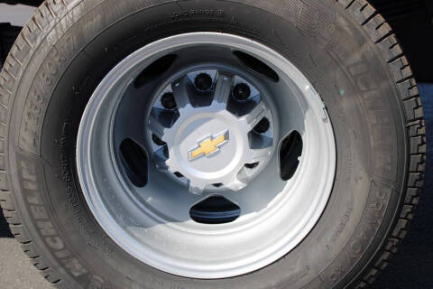 2025 Chevrolet Silverado 3500HD CC