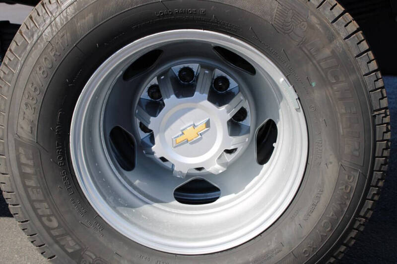 2025 Chevrolet Silverado 3500HD CC