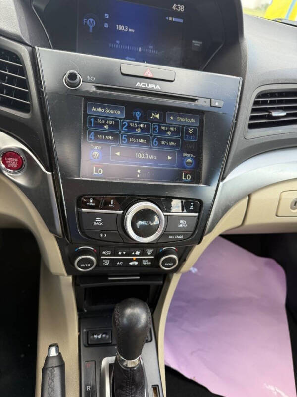 2017 Acura ILX w/Tech