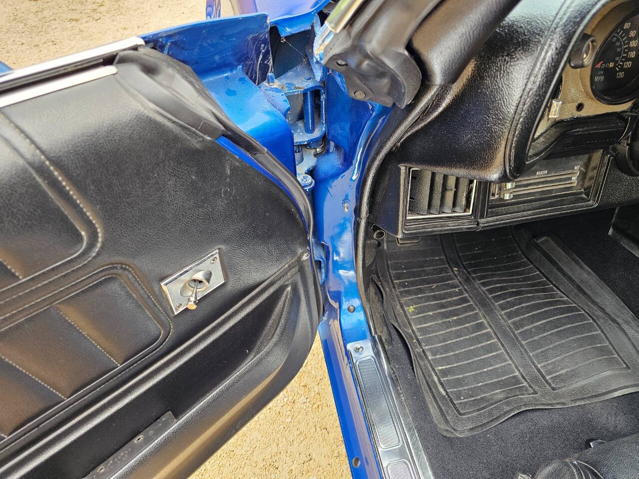 1976 Chevrolet Camaro 131
