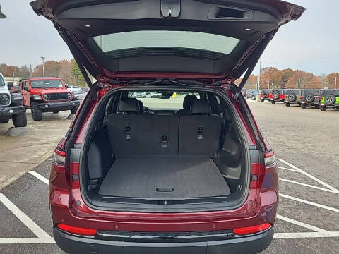 2025 Jeep Grand Cherokee