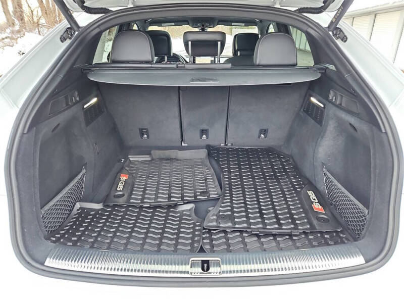 2022 Audi SQ5 Sportback 3.0T quattro Premium Plus