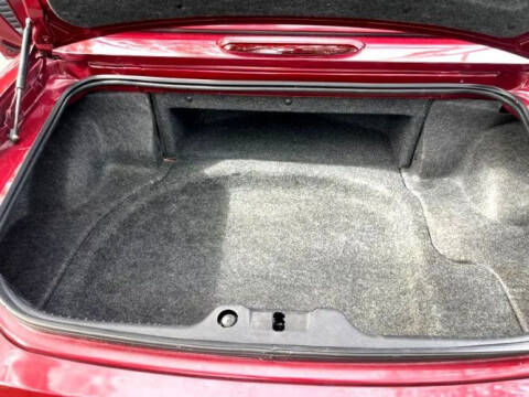 2004 Ford Thunderbird Deluxe