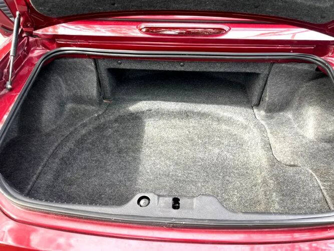 2004 Ford Thunderbird Deluxe