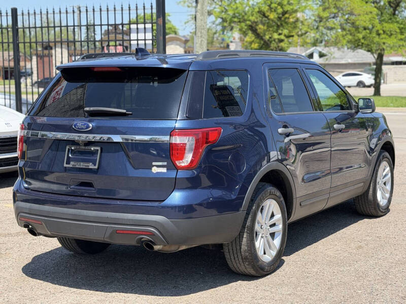 2017 Ford Explorer