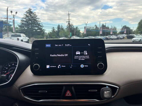 2022 Hyundai Santa Fe SEL