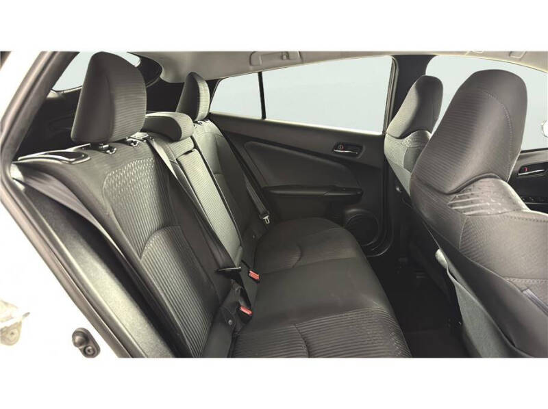 2017 Toyota Prius Three