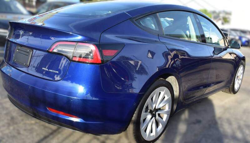 2022 Tesla Model 3 Long Range