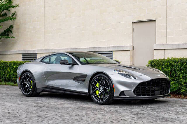 2025 Aston Martin Vanquish