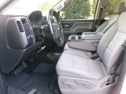 2017 Chevrolet Silverado 1500 Custom