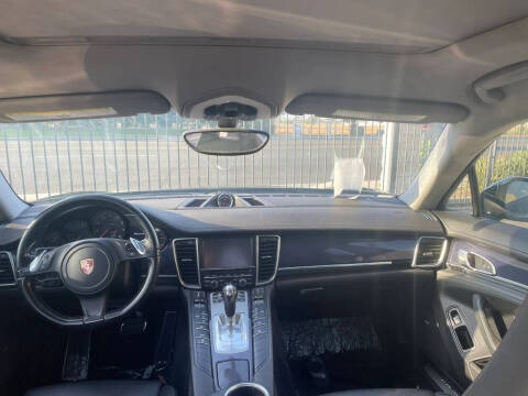 2014 Porsche Panamera