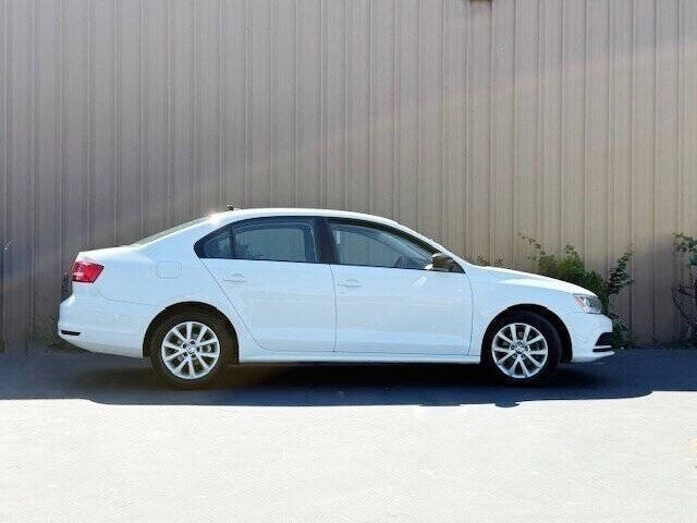 2015 Volkswagen Jetta