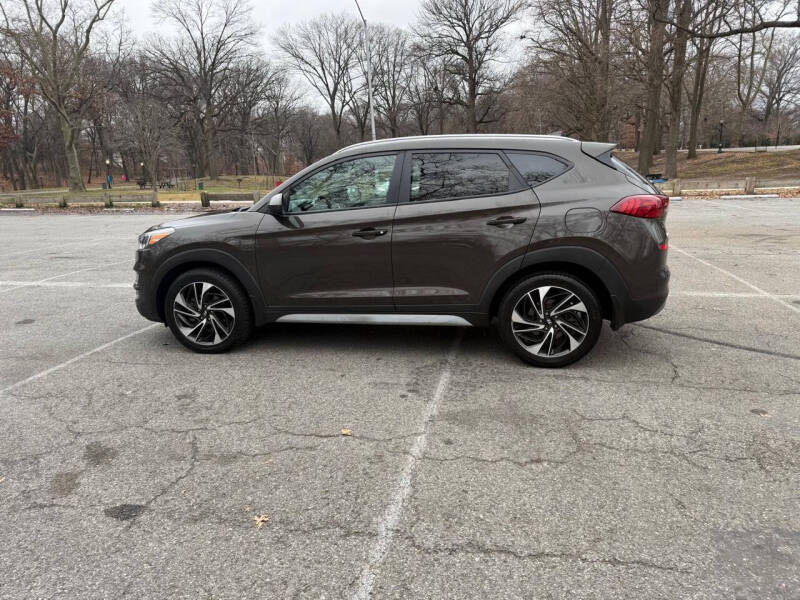 2019 Hyundai Tucson Sport photo 4