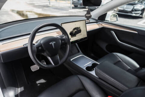 2023 Tesla Model Y Performance