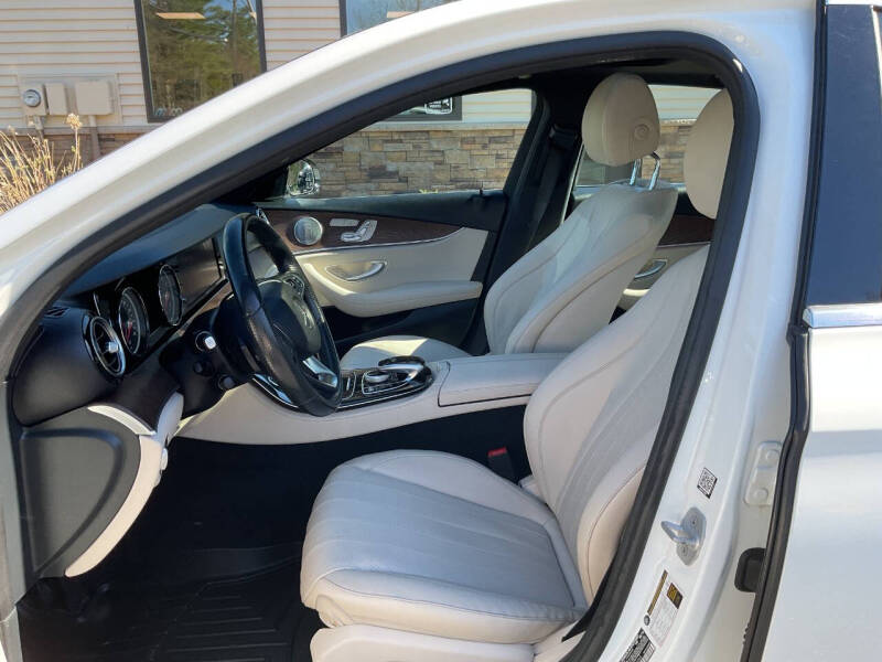 2017 Mercedes-Benz E-Class E 300 4MATIC