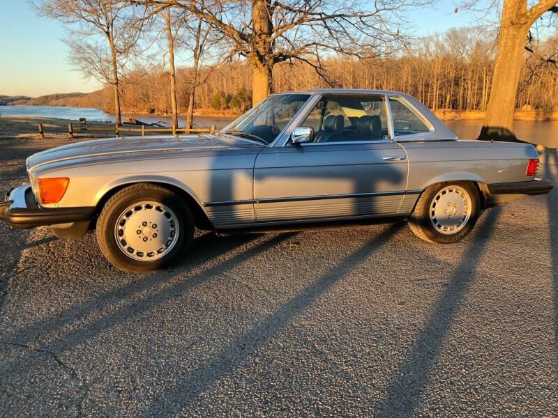 1984 Mercedes-Benz 380-Class for sale at Monroe Auto's, LLC in Parsons TN