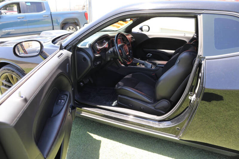 2021 Dodge Challenger