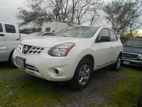 2015 Nissan Rogue Select for sale at Mountain Auto in Jackson CA