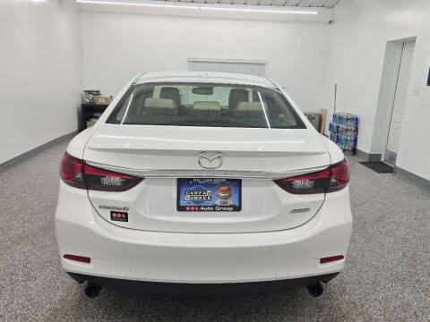 2015 Mazda MAZDA6 i Grand Touring