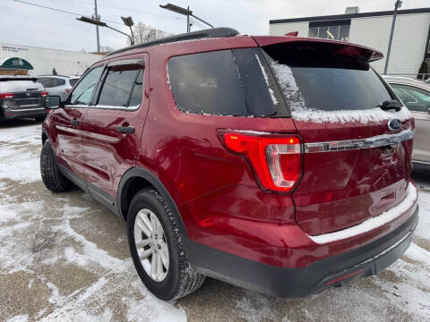 2017 Ford Explorer