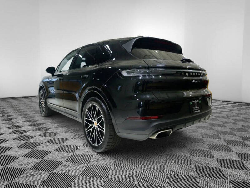 2025 Porsche Cayenne