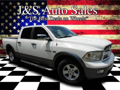 2009 Dodge Ram Pickup 1500 for sale at J & S Auto Sales in Clarksville TN