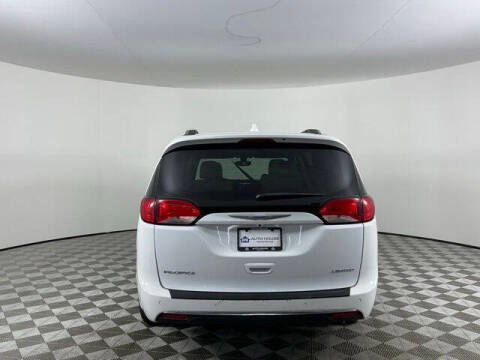 2020 Chrysler Pacifica Limited